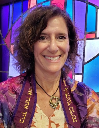 Rabbi Lisa Hochberg-Miller Portrait